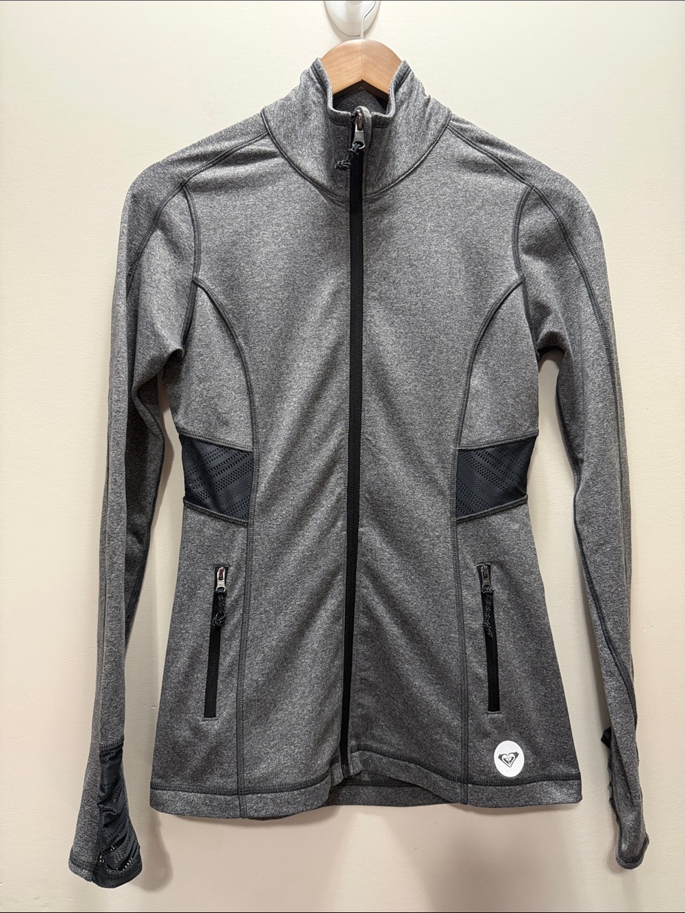 Roxy Athletic Full-Zip Active Jacket Size S 26.5x17.5 *read description